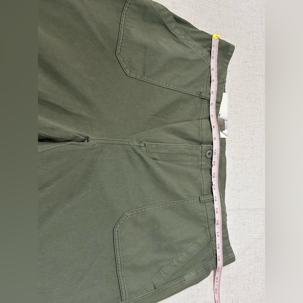 Women's Olive Wide Leg Pants - Picture 7 of 12